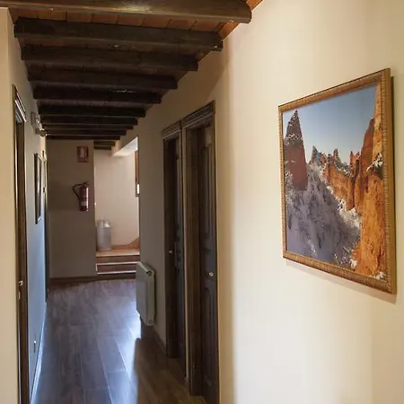 Hotel Cornatel Médulas 3*